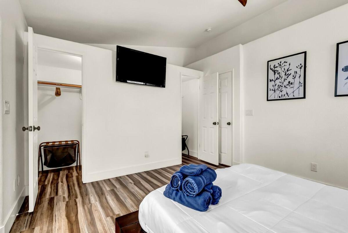 Magnolia Peaceful Vibes Cozy Near Hospital Villa Hanford Exterior photo