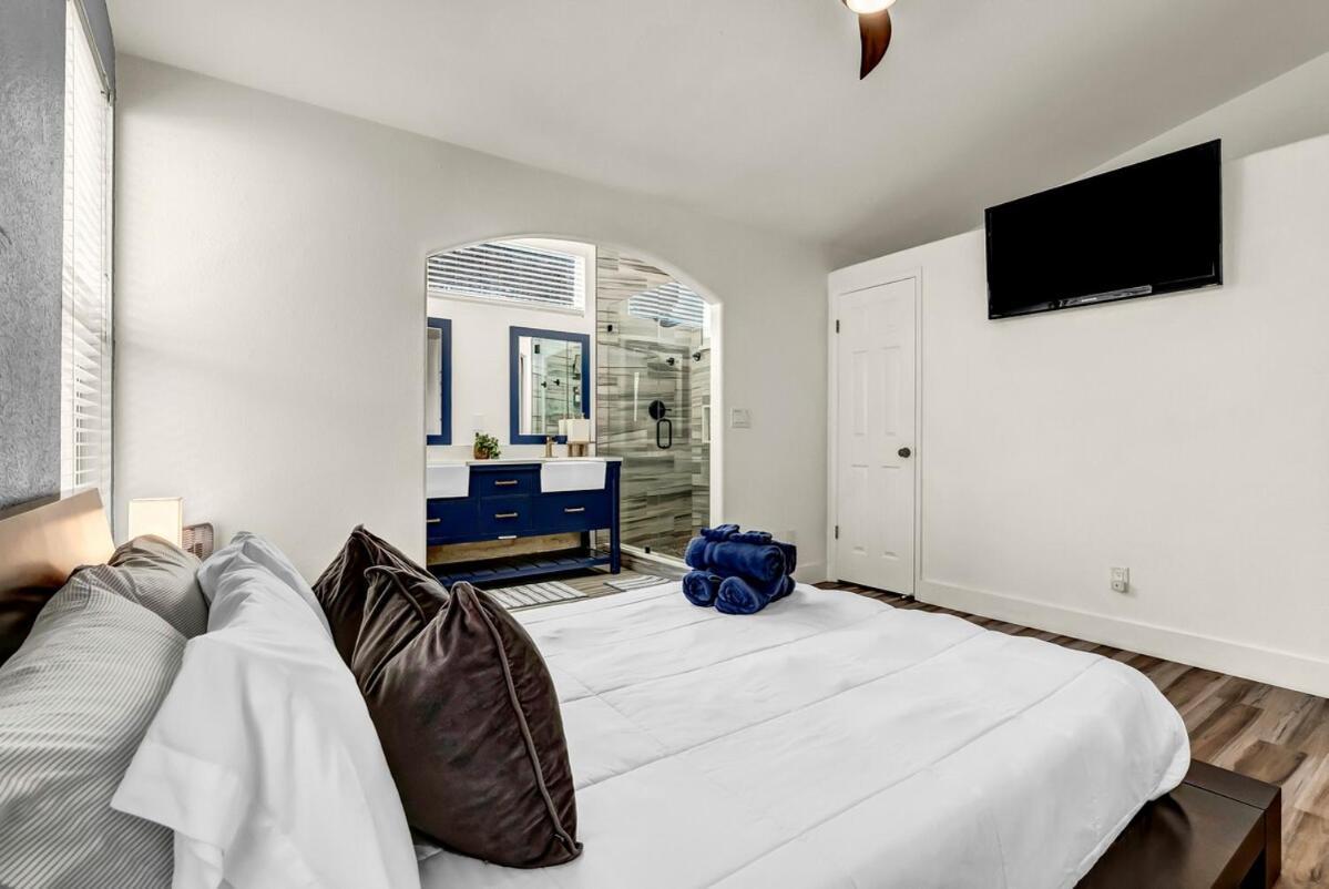 Magnolia Peaceful Vibes Cozy Near Hospital Villa Hanford Exterior photo